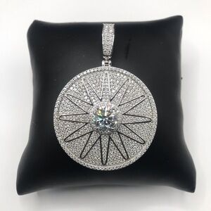 Elegant Silver Pendant with Crystal Accent